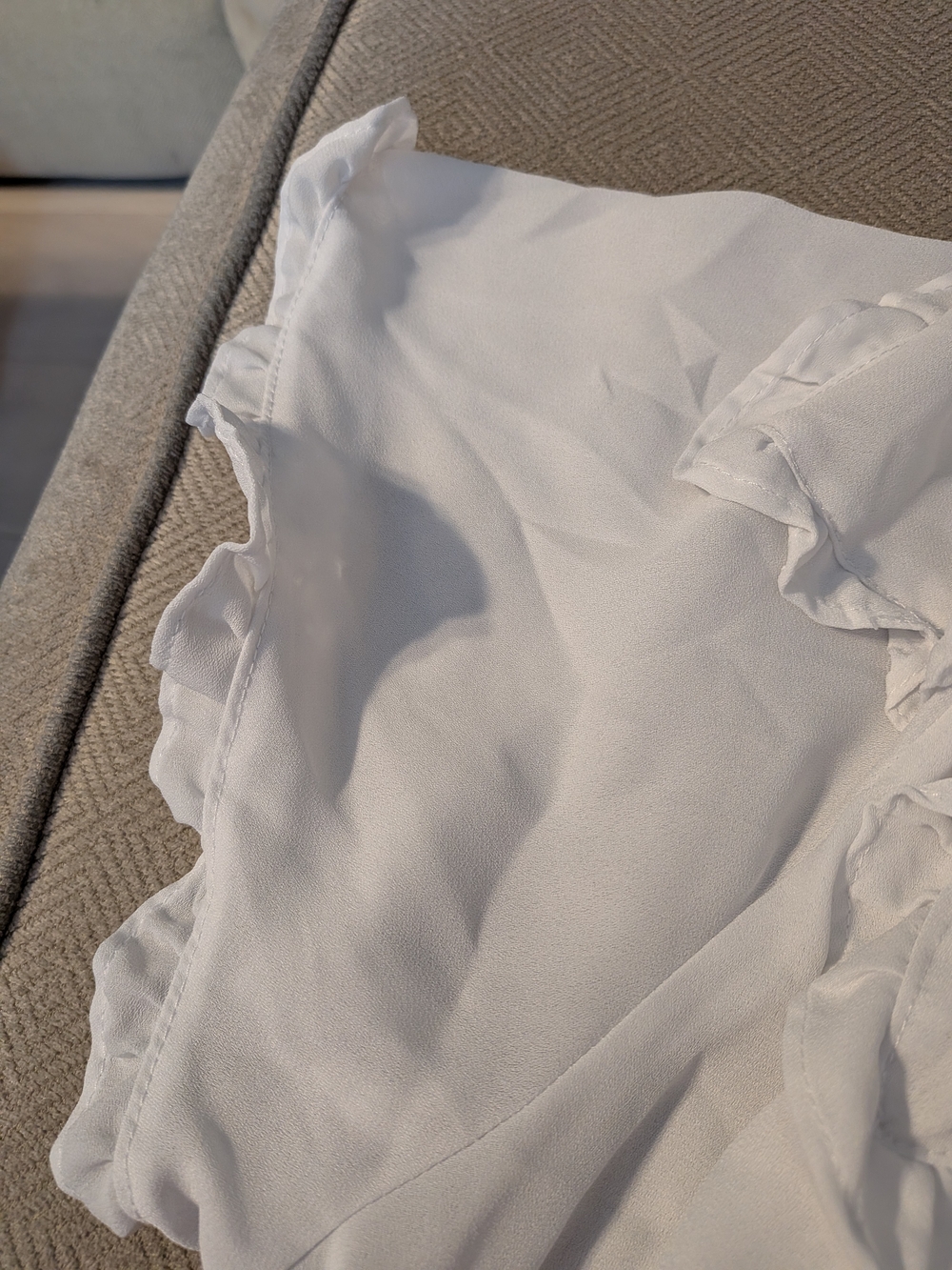 Max Studio White Ruffle Tie-Front Blouse - Picture 5 of 7